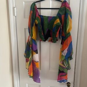 NWT Colorful Women's Top with Flowing Sleeves